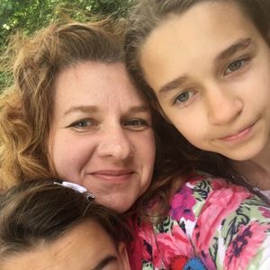 Meet your Posher, Miriam